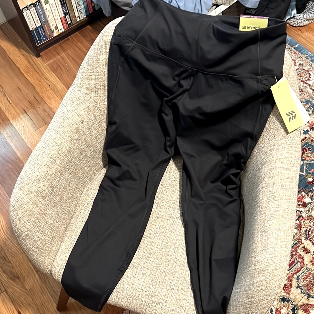 All in motion leggings